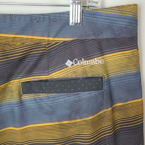 Columbia Board Shorts mens 38 Gray Yellow stripes Pockets Unlined Outdoor Beach - Picture 13 of 16